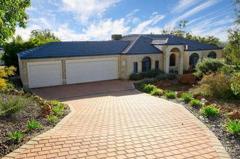 6 Waters Pl, Bedfordale, WA 6112