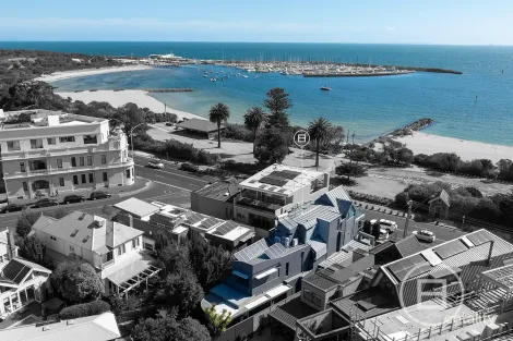 Property photo of 53 Beach Road Hampton VIC 3188