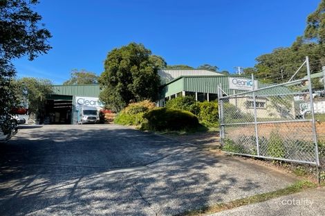 5 Carnarvon Rd, West Gosford, NSW 2250