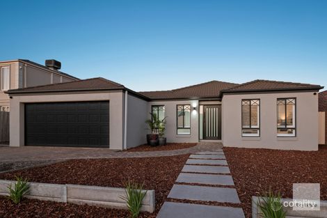 Property photo of 30 Glenelg Boulevard Taylors Hill VIC 3037