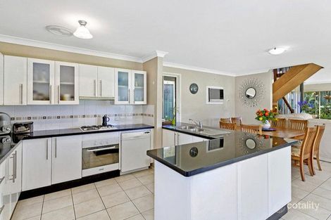 Property photo of 5 St Andrews Close Watanobbi NSW 2259