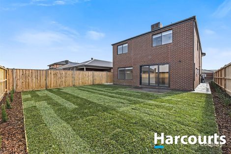 Property photo of 92 Fenway Boulevard Clyde North VIC 3978