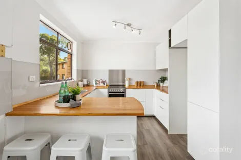 Property photo of 30/6 Maclaurin Crescent Chifley ACT 2606