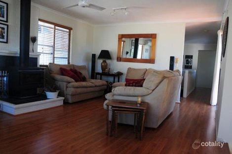 Property photo of 3 Flinders Avenue Molendinar QLD 4214