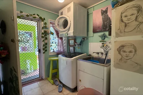 Property photo of 19 Illuta Street Rasmussen QLD 4815