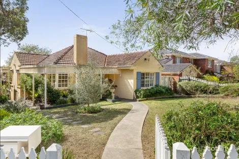 35 Winmalee Rd, Balwyn, VIC 3103