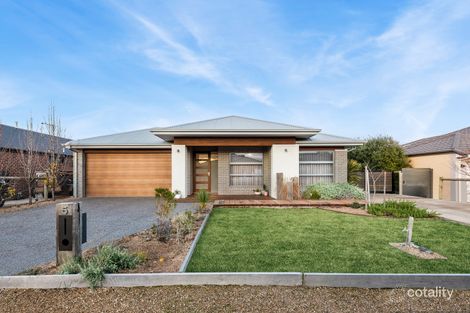 5 Wattle Gr, Riddells Creek, VIC 3431