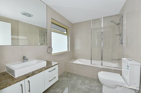 Property photo of 2/19 Milleara Road Keilor East VIC 3033