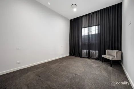 Property photo of 29 Roy Crescent Thirlmere NSW 2572