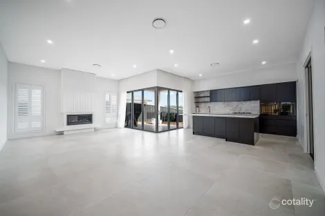 Property photo of 29 Roy Crescent Thirlmere NSW 2572