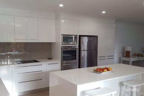 9 Domain Rd, Currumbin, QLD 4223