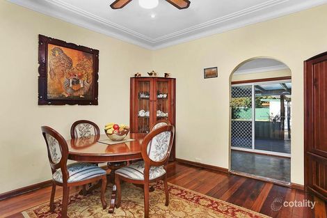 Property photo of 32 Marks Avenue Seven Hills NSW 2147