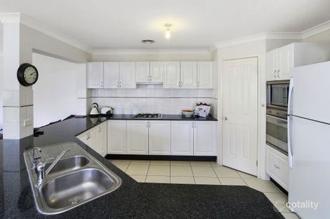 Property photo of 13 Highcliff Close Woongarrah NSW 2259