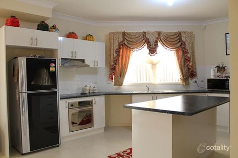 Property photo of 13 Thistle Circuit Green Valley NSW 2168