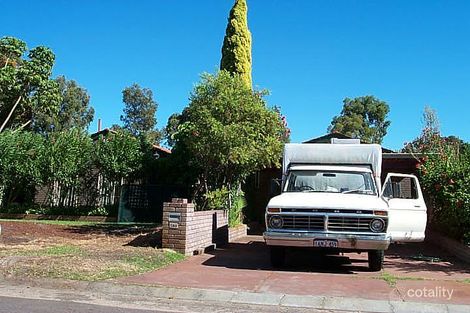 100 Regency Dr, Thornlie, WA 6108