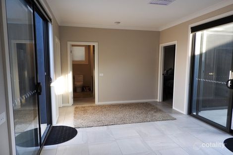 Property photo of 927 Padman Drive West Albury NSW 2640