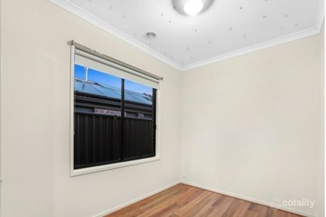 Property photo of 12 Monique Way Tarneit VIC 3029