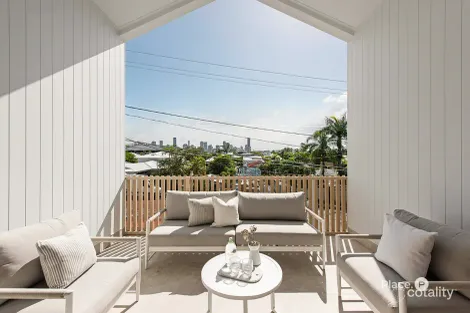 Property photo of 103A Hawthorne Road Hawthorne QLD 4171