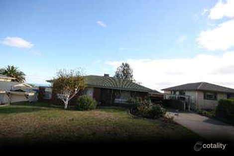 3 Taeping St, Hallett Cove, SA 5158