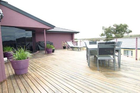 Property photo of 5 Boree Place Jerrabomberra NSW 2619
