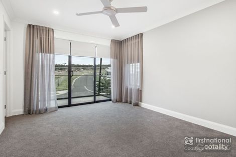 Property photo of 203 Harbour Boulevard Shell Cove NSW 2529