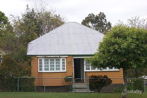 Property photo of 39 Earle Street Windsor QLD 4030