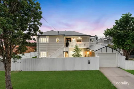 Property photo of 21 Parkview Avenue Wynnum QLD 4178