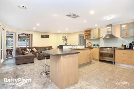 Property photo of 10 Archer Close Lilydale VIC 3140