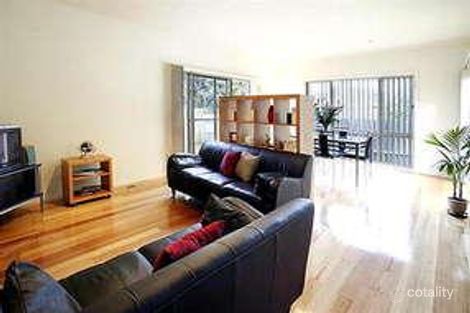 80 Lower Dandenong Rd, Parkdale, VIC 3195