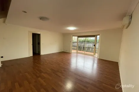 Property photo of 10 Teraweyna Close Woodcroft NSW 2767