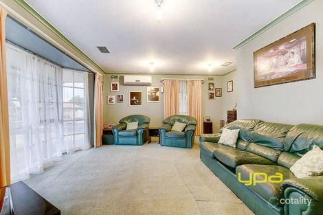 Property photo of 1 Alison Place Attwood VIC 3049