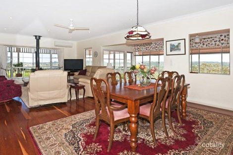 Property photo of 9 Panoramic Drive Preston QLD 4352