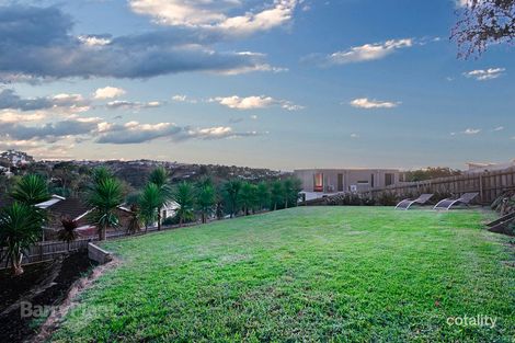 11 Melville Ave, Newtown, VIC 3220