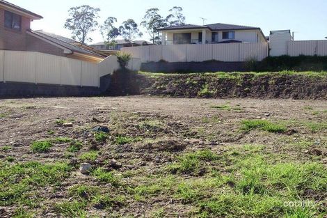 11 Guildford Gr, Cameron Park, NSW 2285