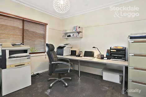 Property photo of 27 Tanner Street Breakwater VIC 3219
