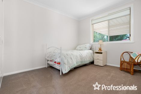 Property photo of 9 McCarthy Close Eglinton NSW 2795