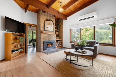 Property photo of 13 Hakea Drive Montrose VIC 3765