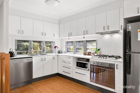 Property photo of 1/42 Hedley Avenue Nundah QLD 4012