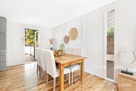 Property photo of 32 Tipperary Avenue Killarney Heights NSW 2087