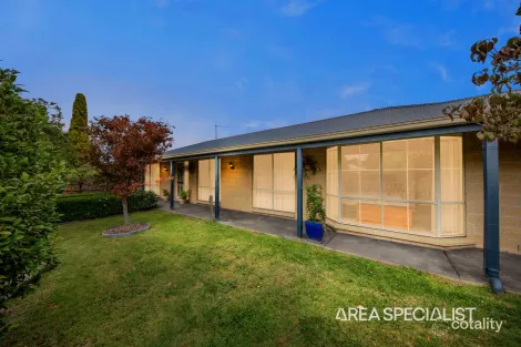 Property photo of 34 Wattletree Road Bunyip VIC 3815
