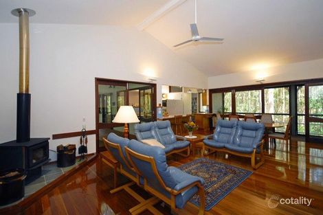 Property photo of 45 Cashmere Lane Cashmere QLD 4500