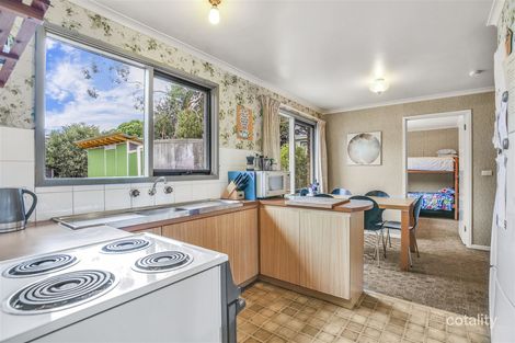 Property photo of 4 Cantor Drive Venus Bay VIC 3956