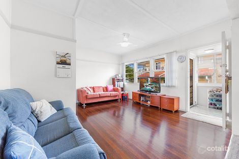 Property photo of 23 Roscoe Street Holland Park QLD 4121