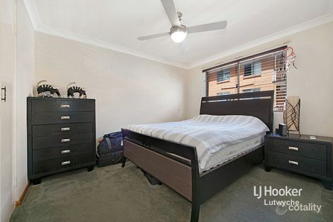 Property photo of 2/37 Victoria Terrace Gordon Park QLD 4031