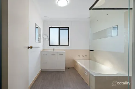 Property photo of 13/50 Victoria Road Macquarie Fields NSW 2564
