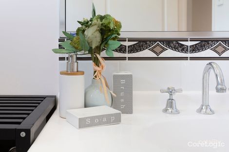 Property photo of 8 Fitzallan Street Bushland Beach QLD 4818