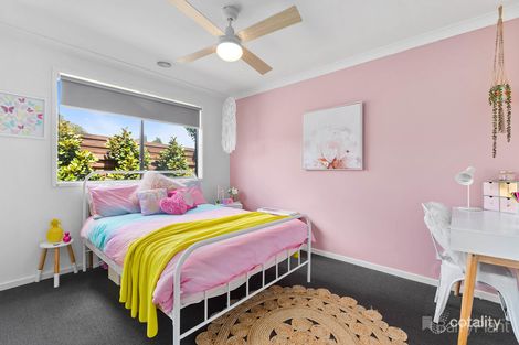 Property photo of 39 Belmont Crescent Pakenham VIC 3810