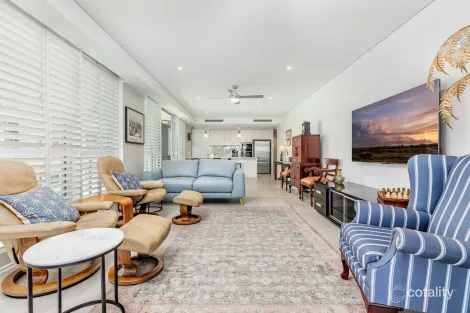 Property photo of 38/24 Prince Edward Parade Redcliffe QLD 4020
