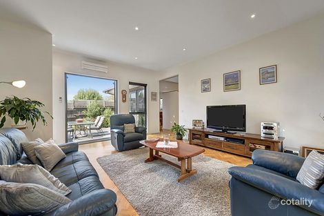 Property photo of 2/14 Van Ness Avenue Glen Iris VIC 3146