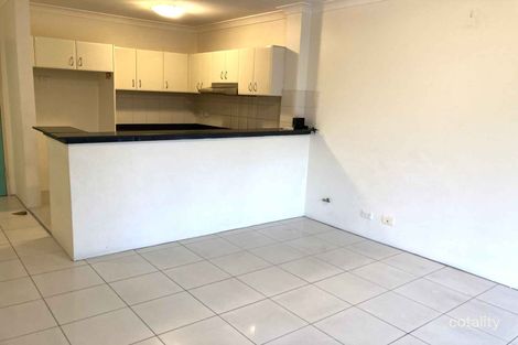 Property photo of 15/8-12 Alexandra Avenue Westmead NSW 2145